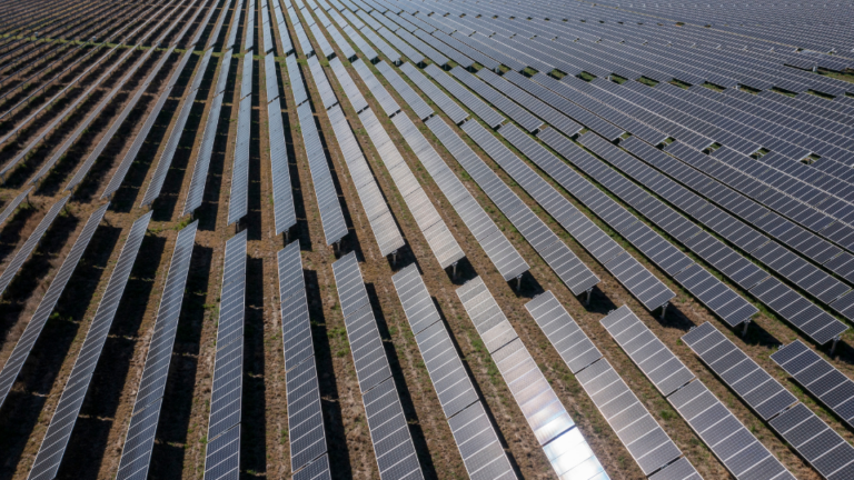 Ferme solaire près de Dinan
