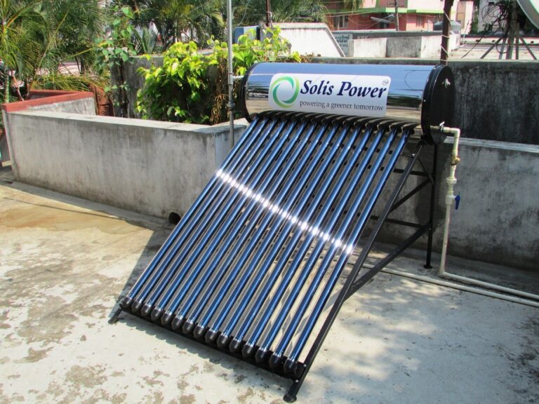 Détail de la composition d'un panneau solaire thermique.